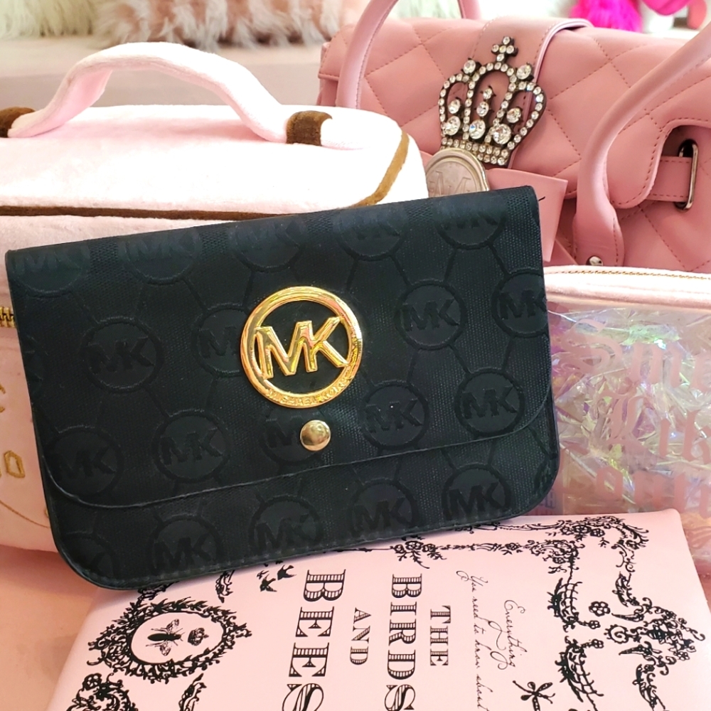 MK Fashion Envelope Clutch